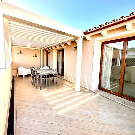 Waterfront Apartment Olbia Extérieur photo