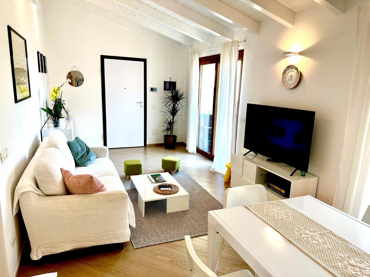 Waterfront Apartment Olbia Extérieur photo