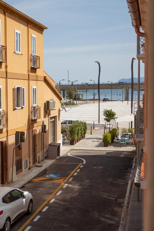 Waterfront Apartment Olbia Extérieur photo