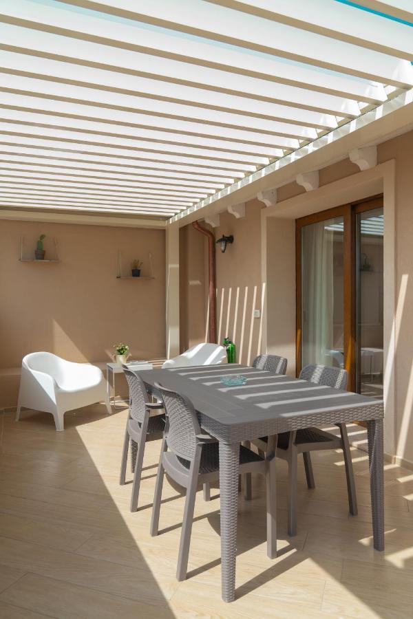 Waterfront Apartment Olbia Extérieur photo